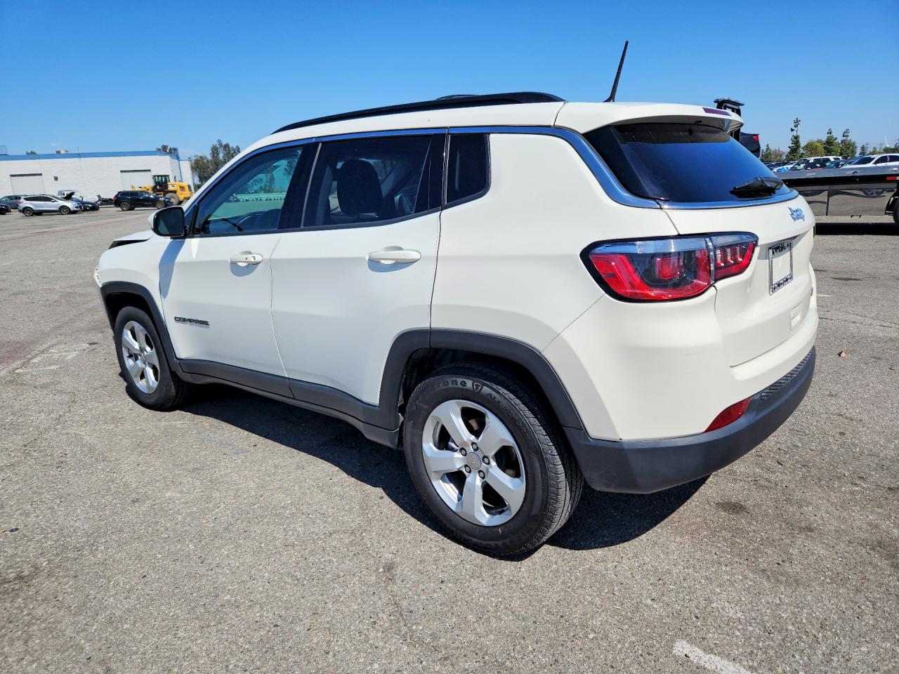 JEEP COMPASS 2018 — 3