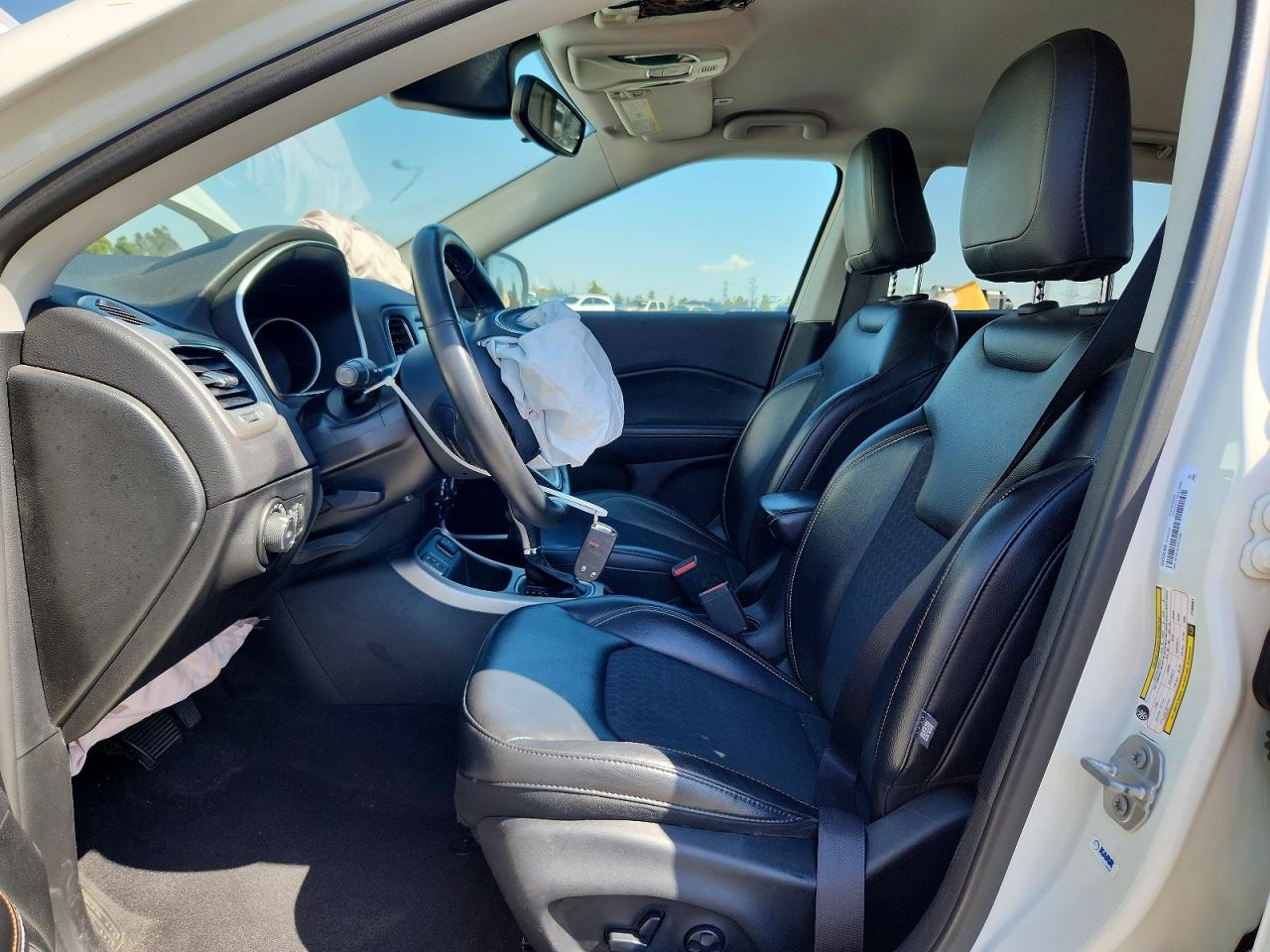 JEEP COMPASS 2018 — 8
