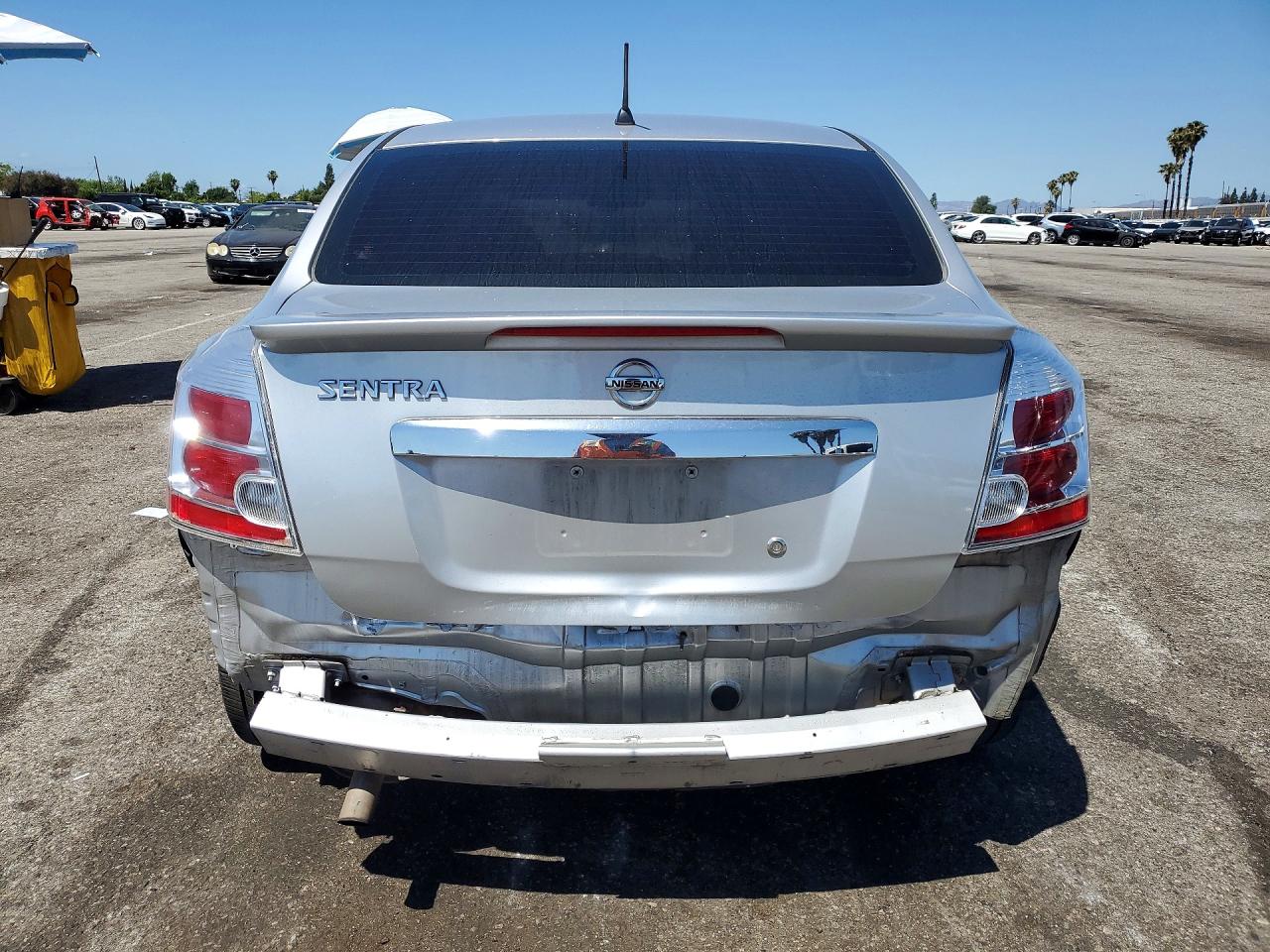 NISSAN SENTRA 2011 — 7