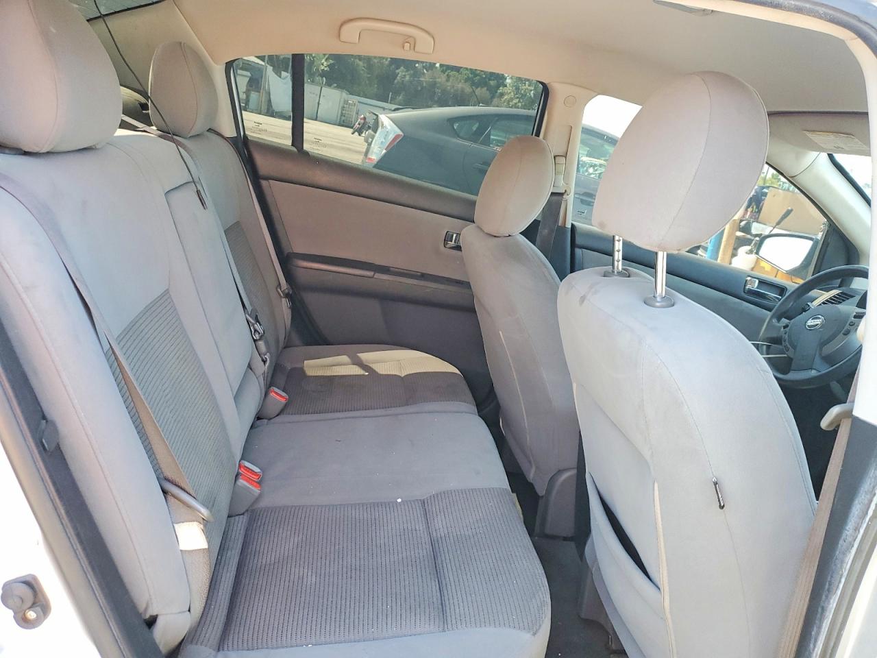 NISSAN SENTRA 2011 — 11