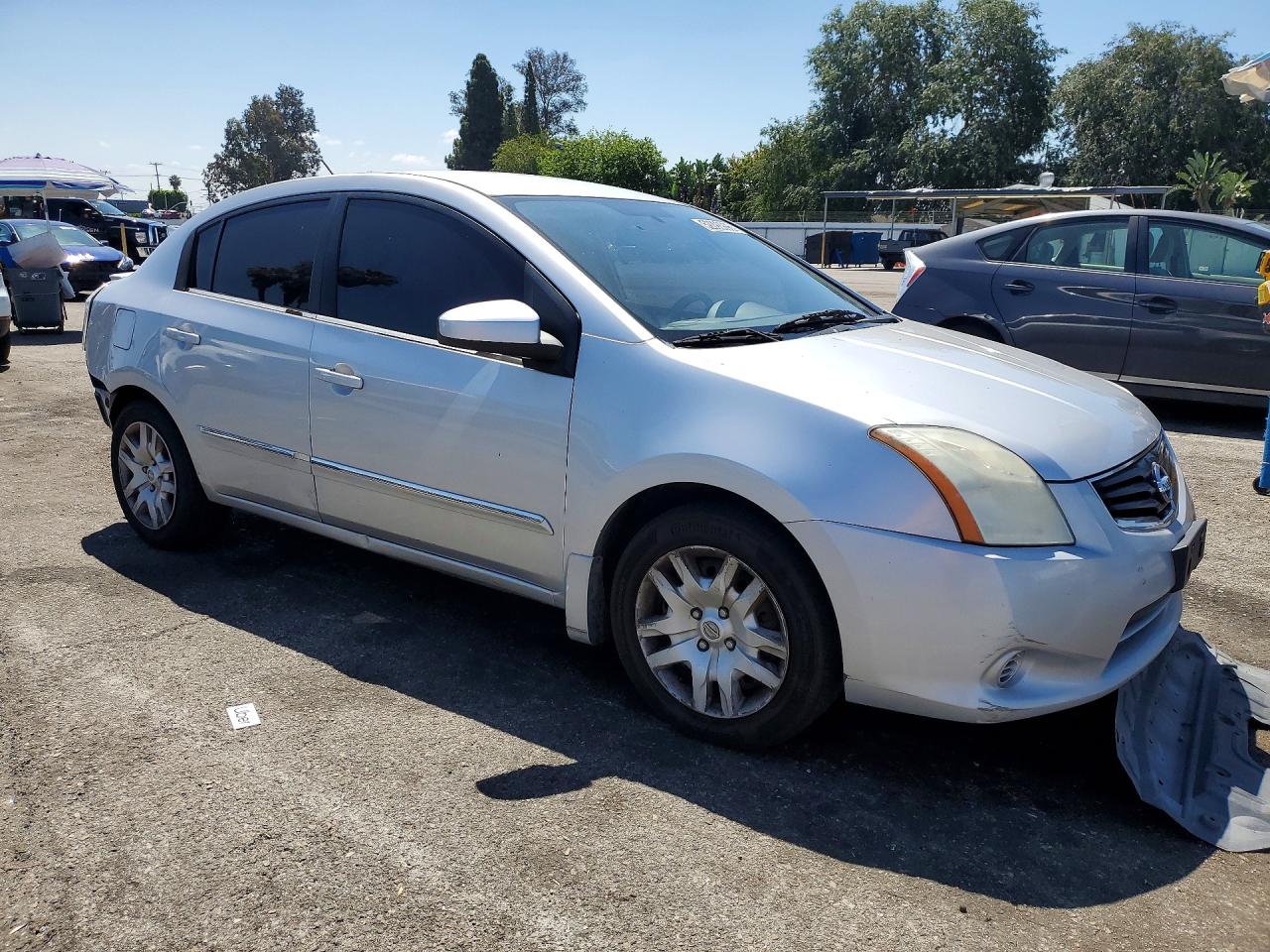 NISSAN SENTRA 2011 — 5