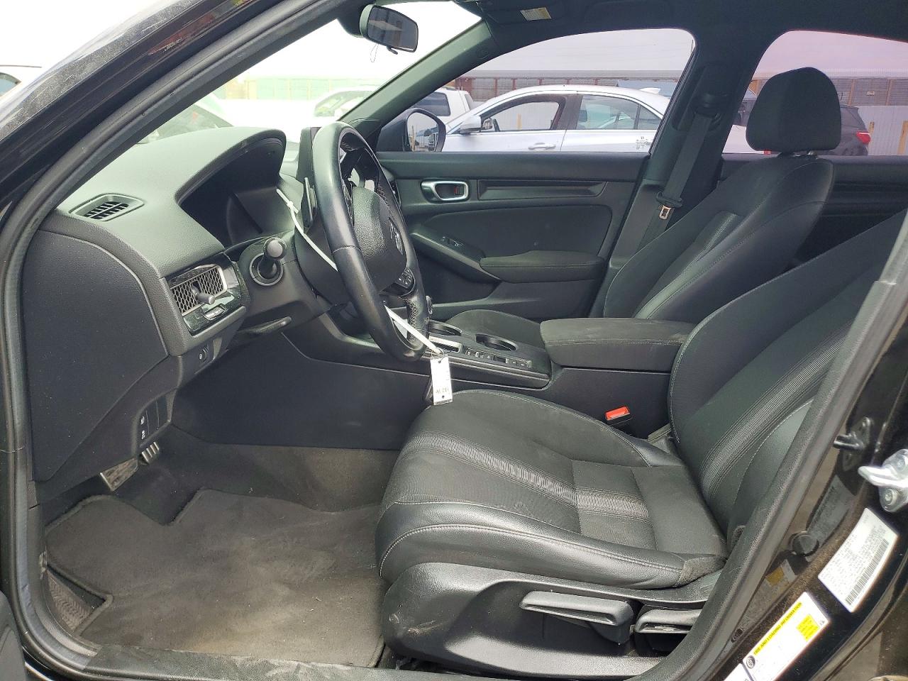 HONDA CIVIC 2024 — 8