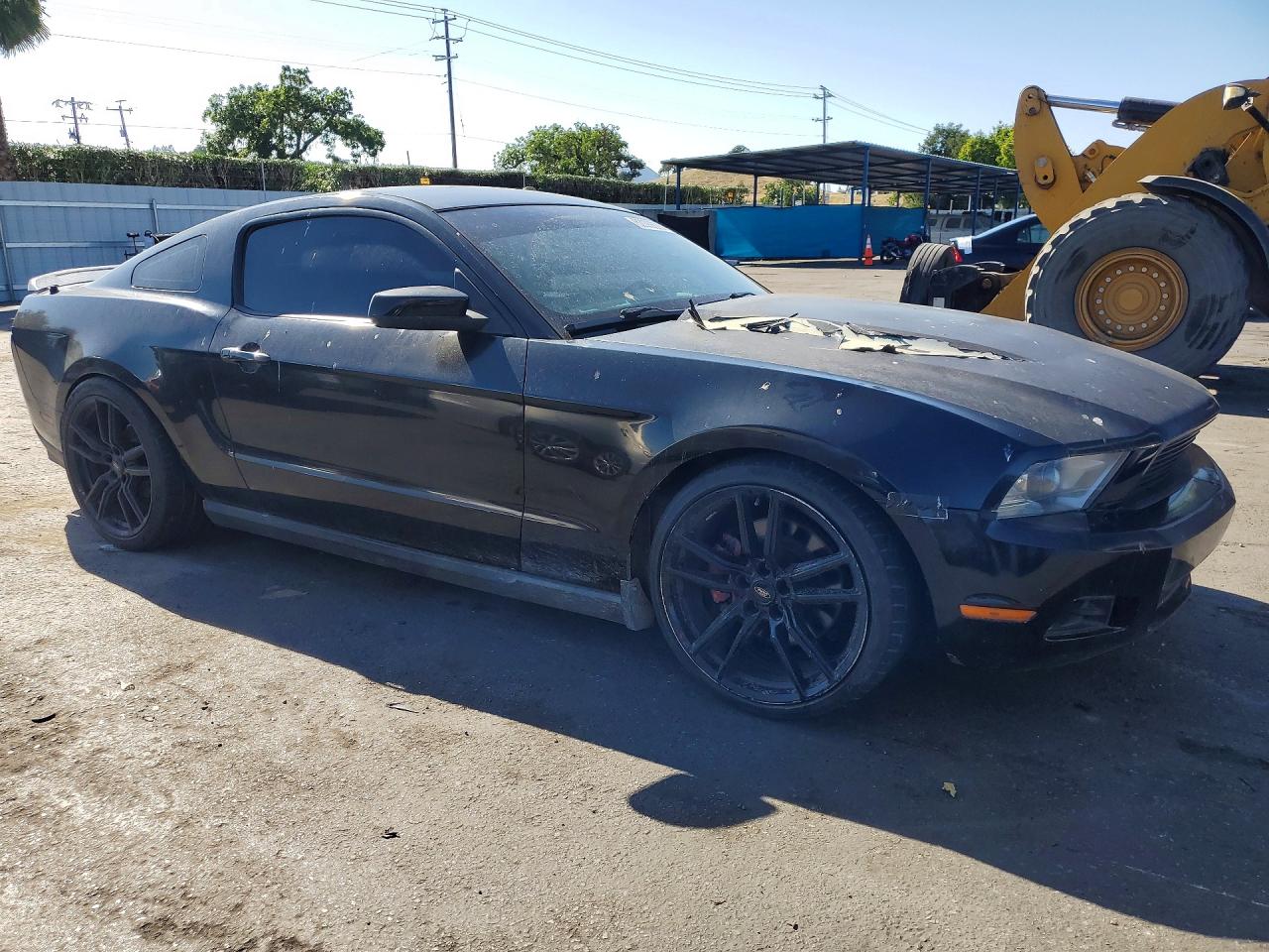 FORD MUSTANG 2011 — 5