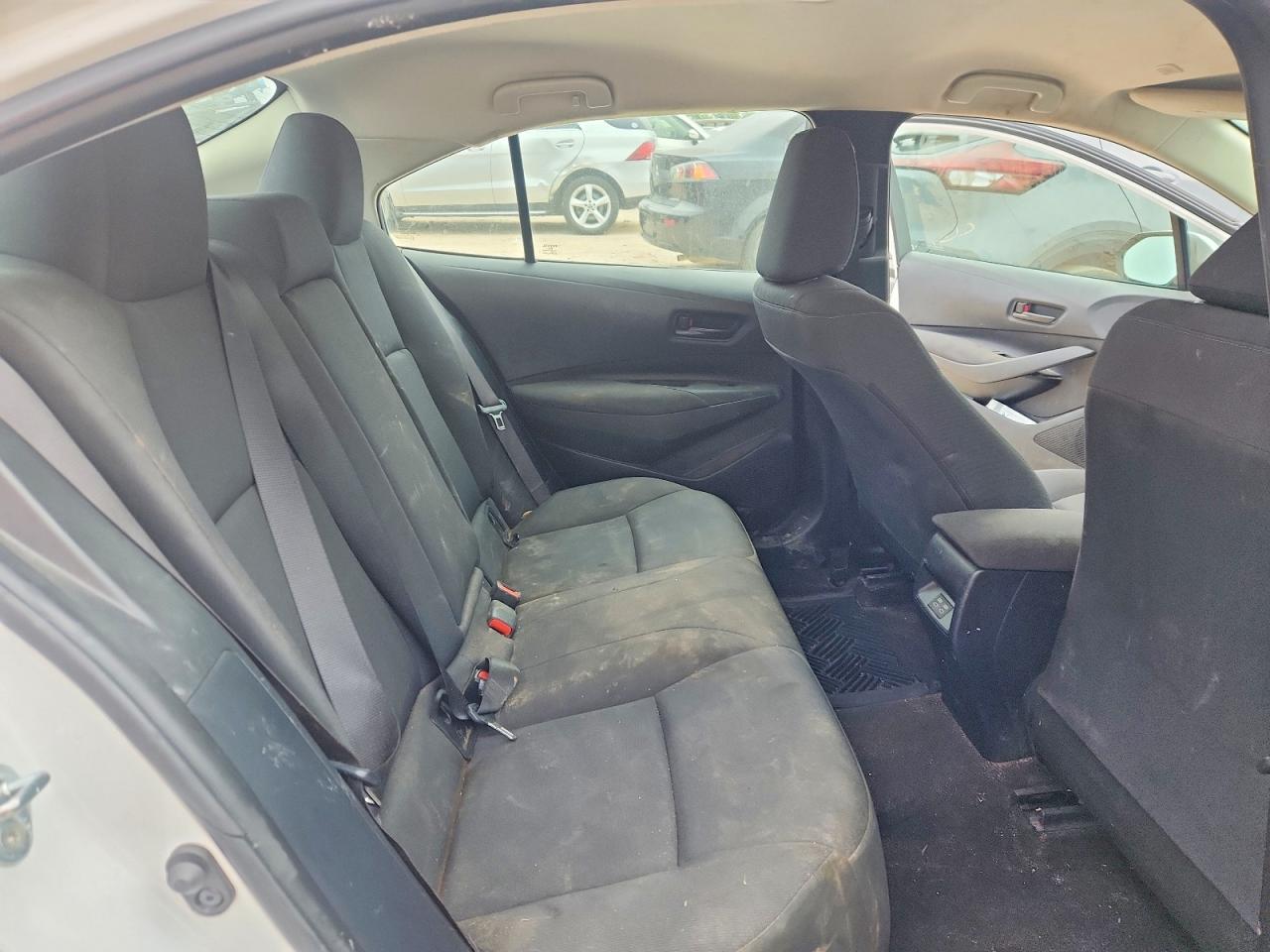 TOYOTA COROLLA 2024 — 11