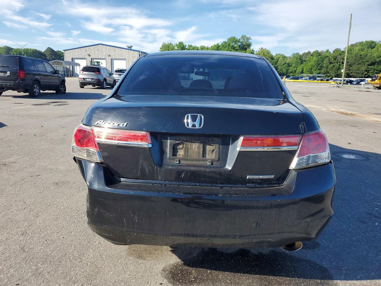 HONDA ACCORD 2011 — 7