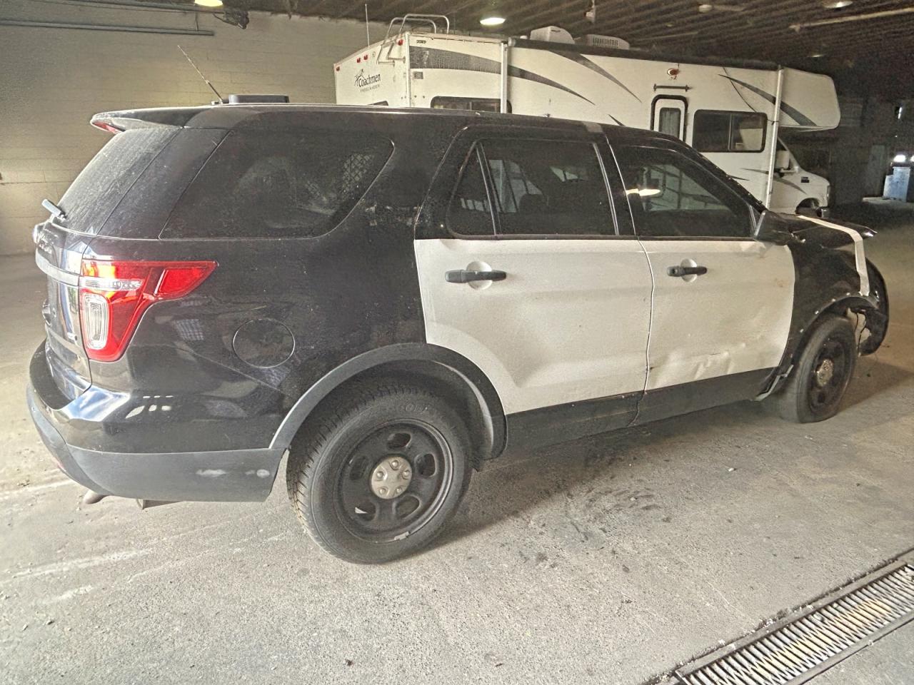 FORD EXPLORER 2014 — 4