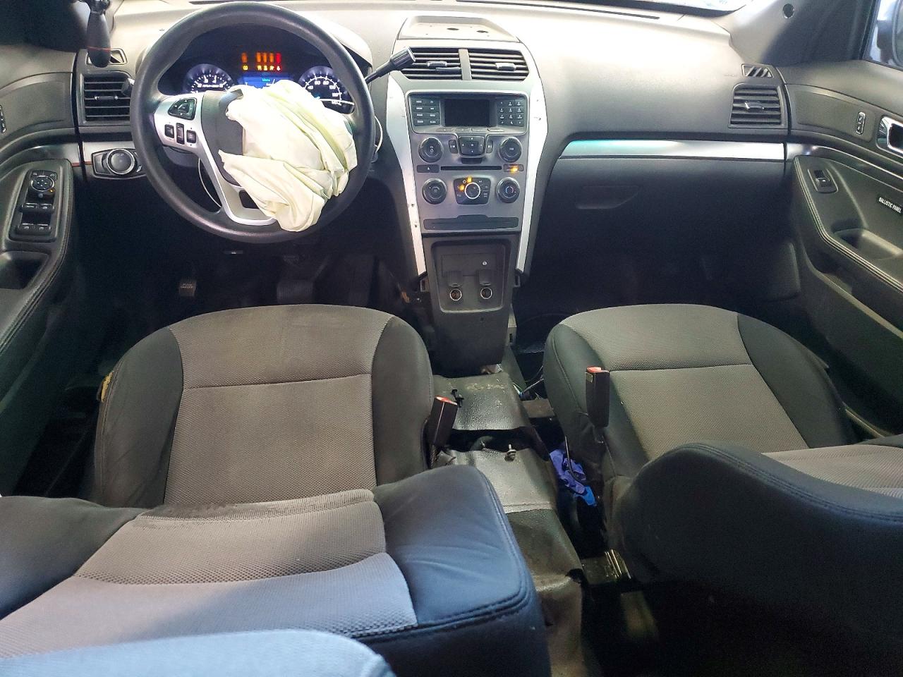 FORD EXPLORER 2014 — 9