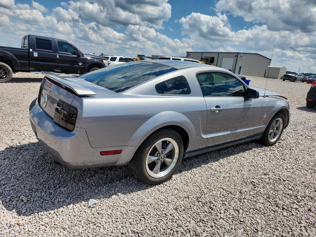 FORD MUSTANG 2006 — 4