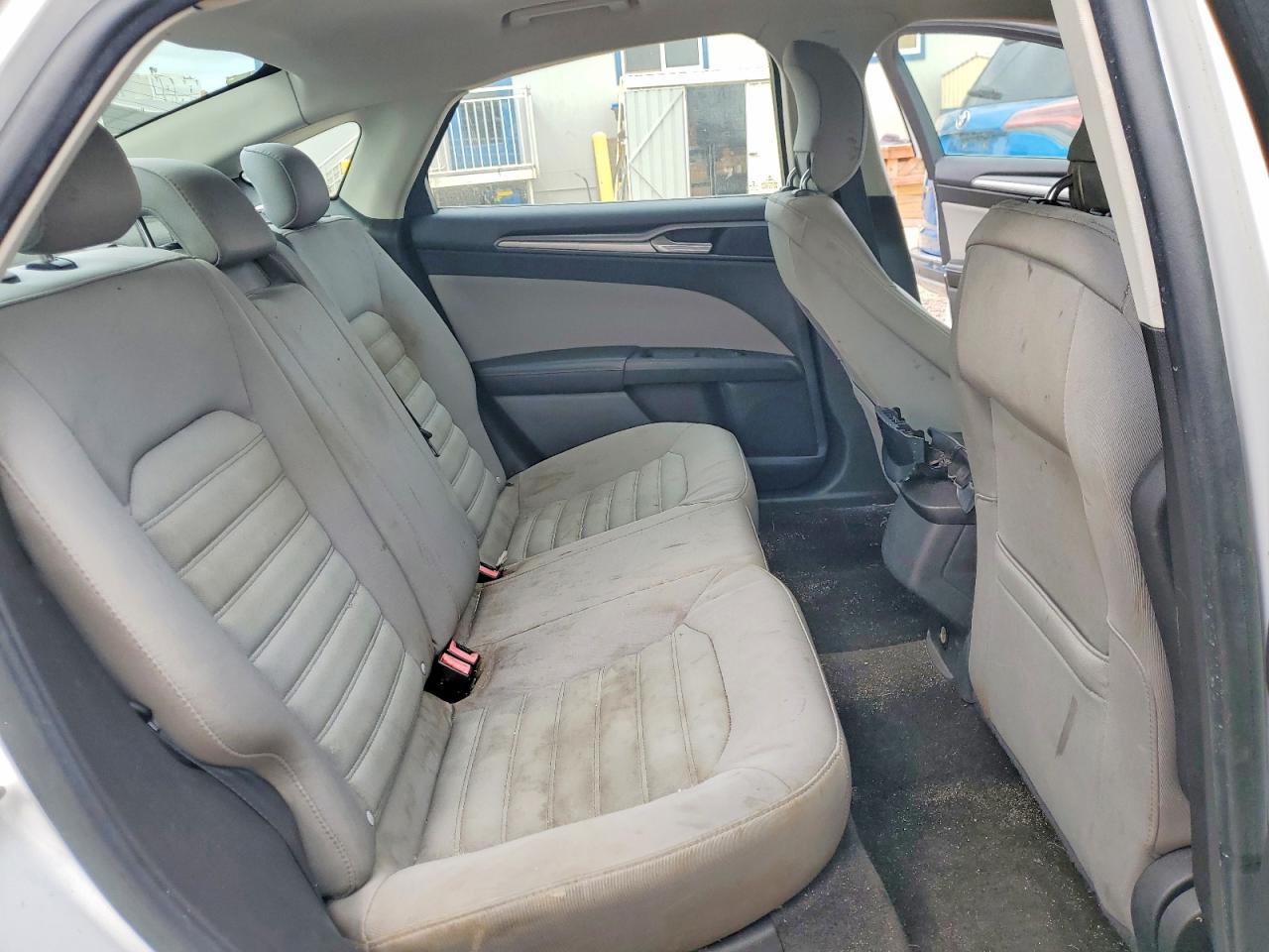 FORD FUSION 2014 — 11