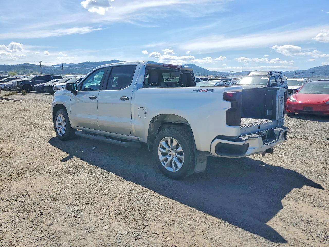 CHEVROLET SILVERADO 2019 — 3
