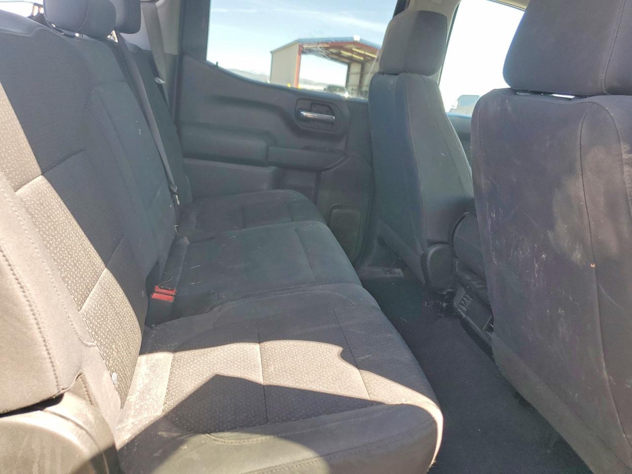 CHEVROLET SILVERADO 2019 — 11