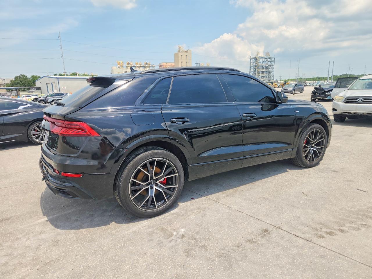 AUDI Q8 2019 — 4