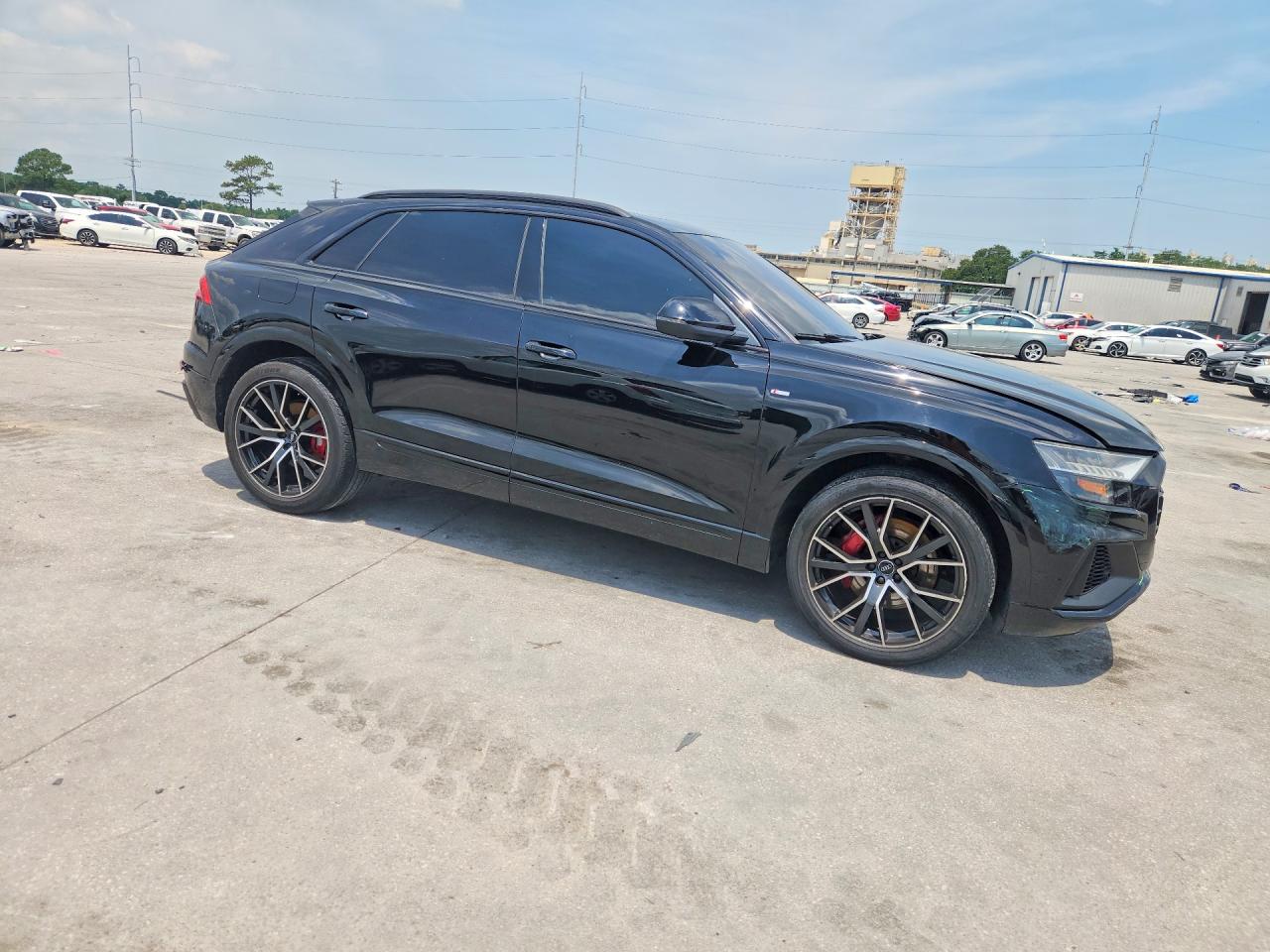 AUDI Q8 2019 — 5