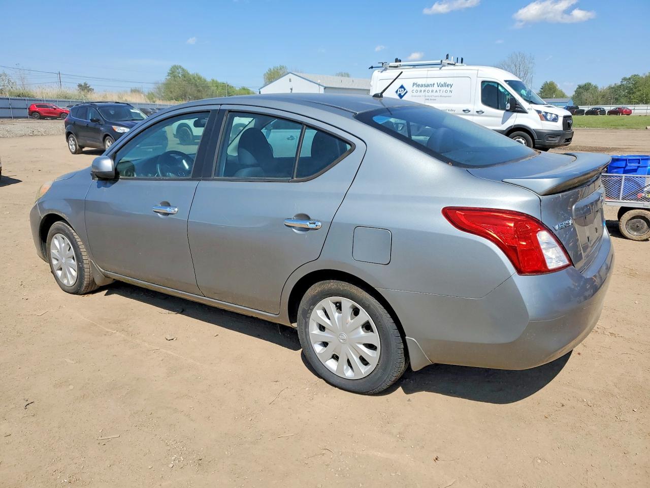 NISS VERSA 2015 — 3
