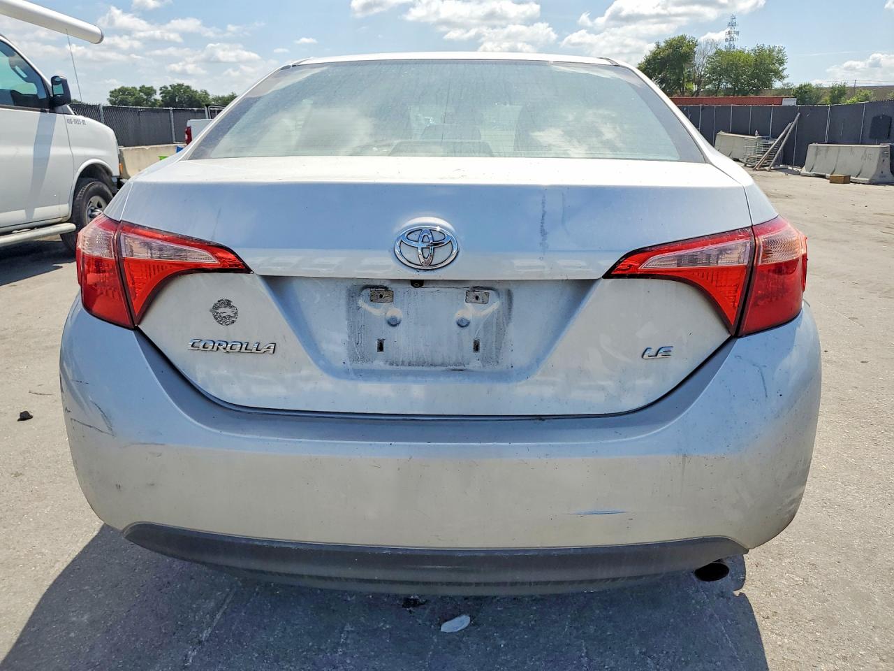 TOYOTA COROLLA 2017 — 7