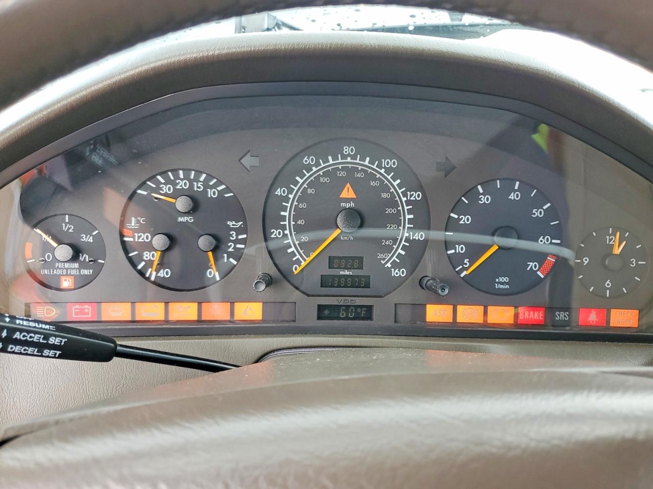 MERCEDES-BENZ SL 1997 — 10