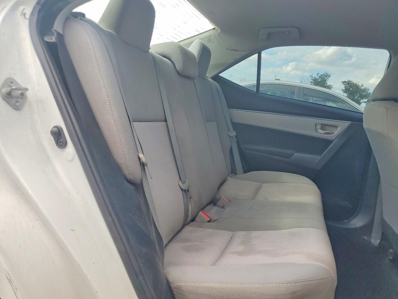 TOYOTA COROLLA 2014 — 11