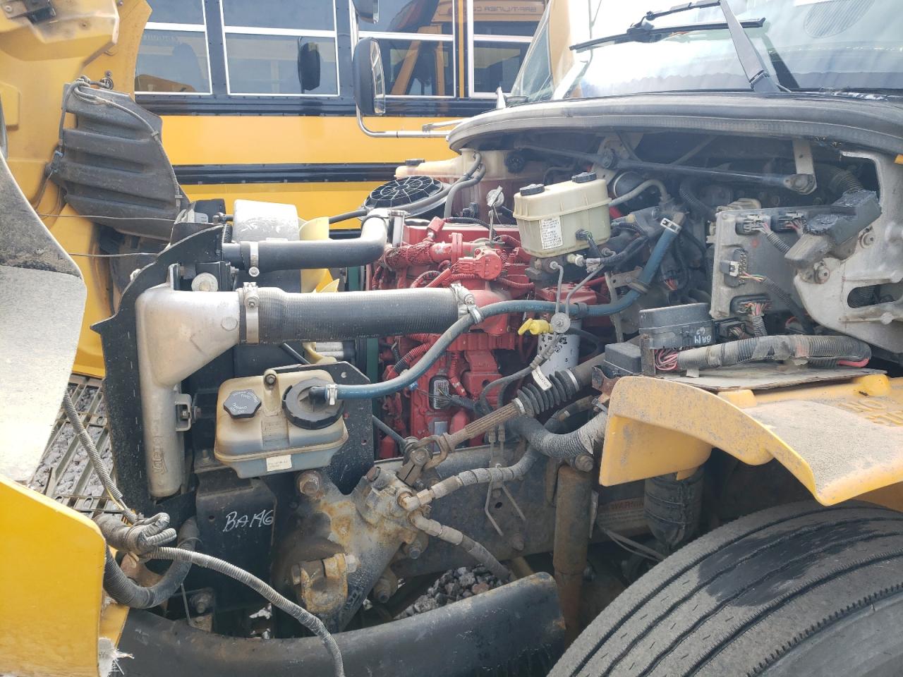 FREIGHTLINER CHASSIS 2012 — 8