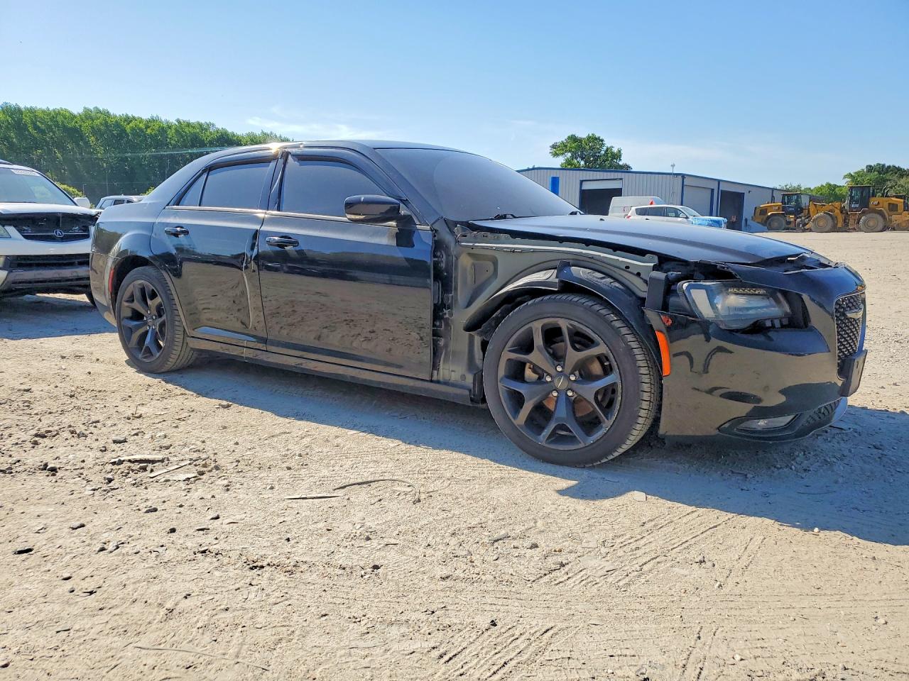 CHRYSLER 300 2021 — 5