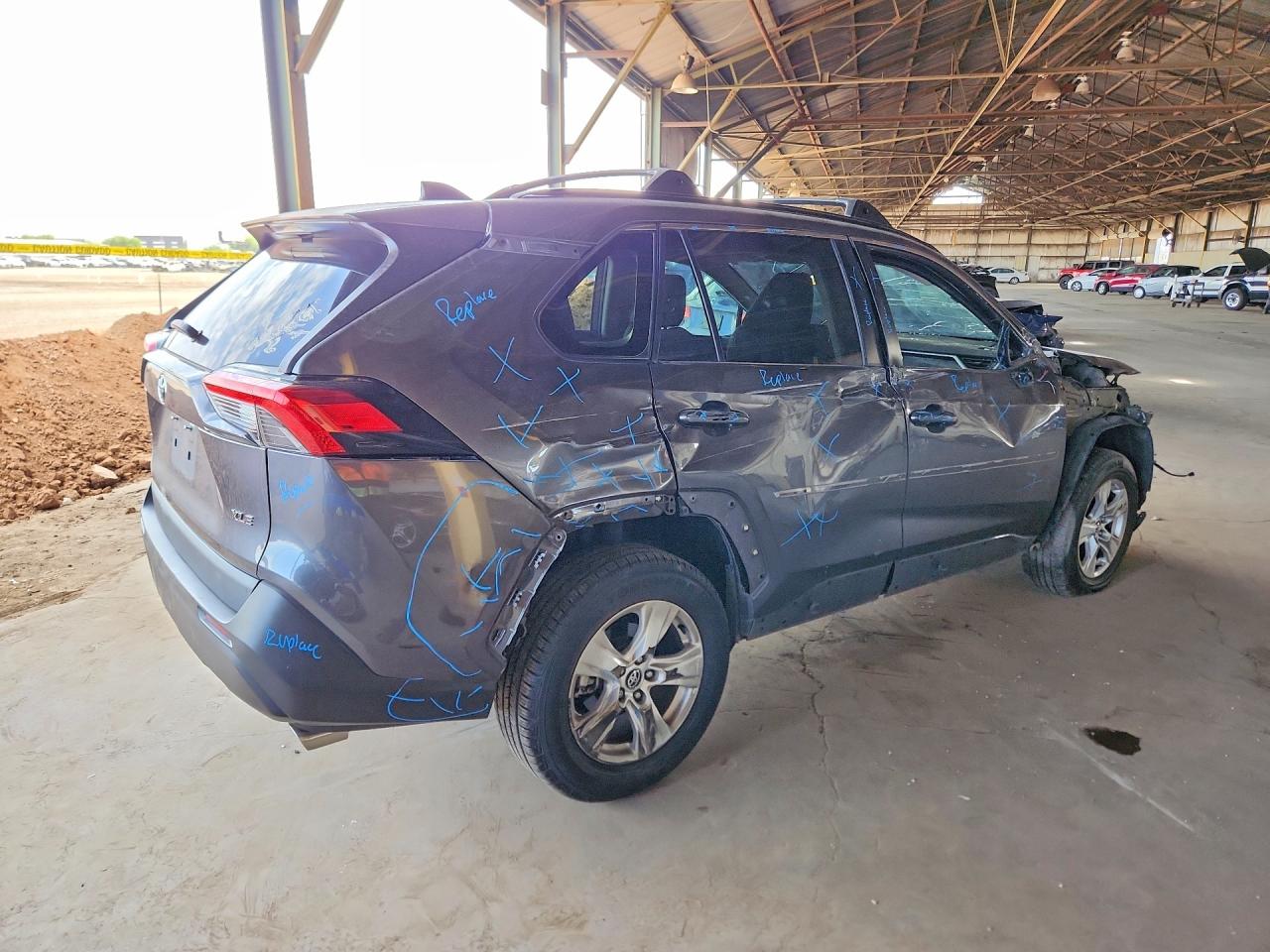TOYOTA RAV4 2020 — 4