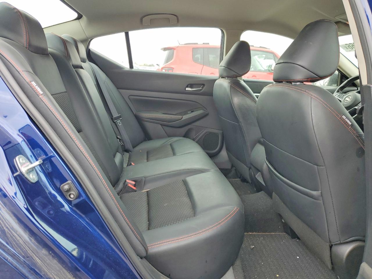 NISSAN ALTIMA 2024 — 11