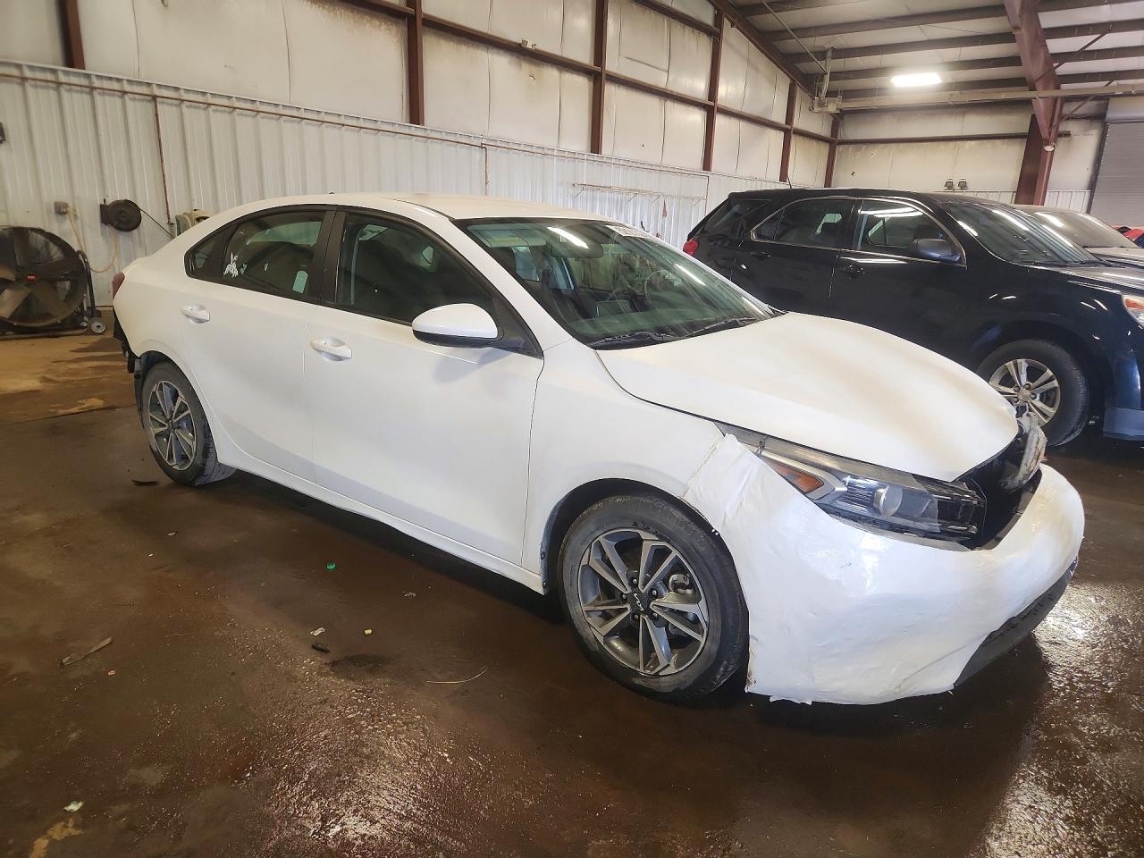 KIA FORTE 2024 — 5