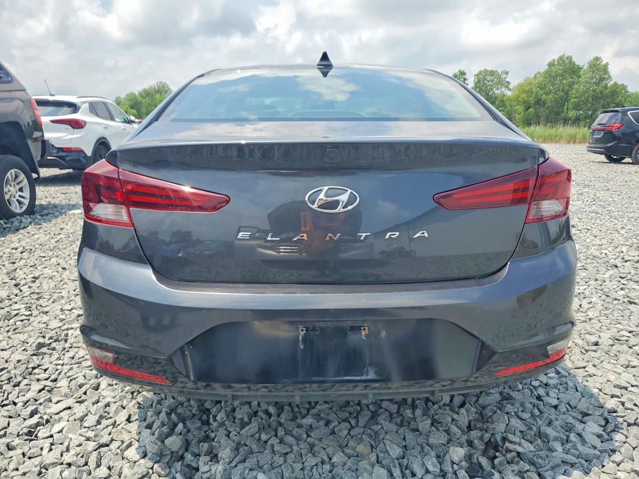HYUNDAI ELANTRA 2020 — 7