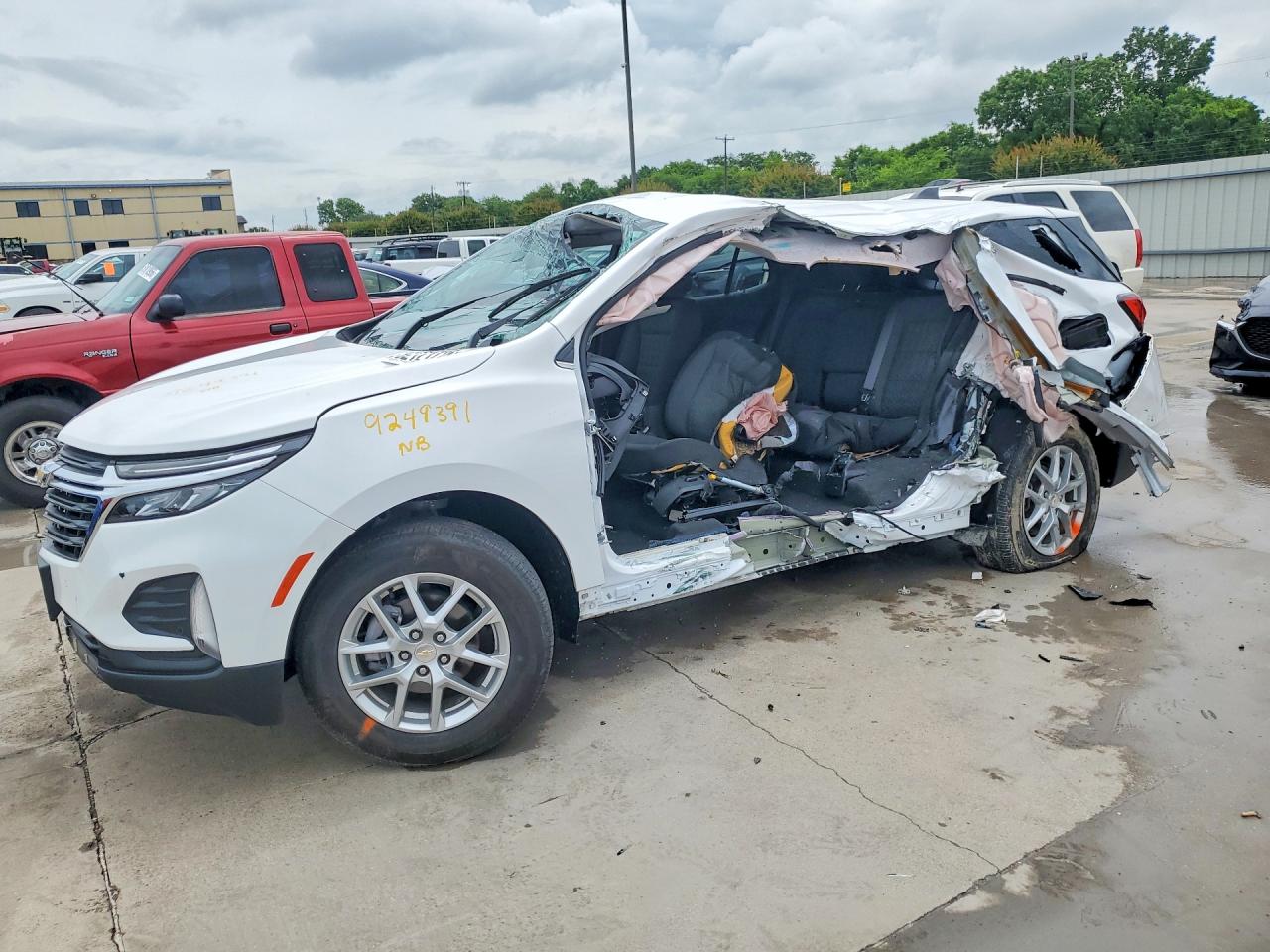 CHEVROLET EQUINOX 2024 — 2