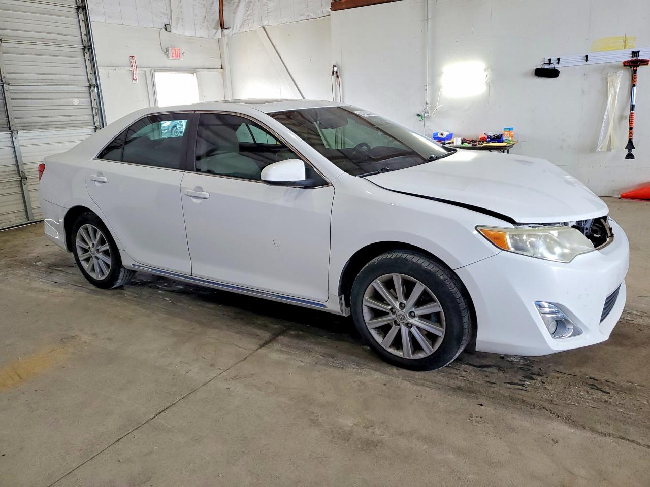 TOYOTA CAMRY 2012 — 5