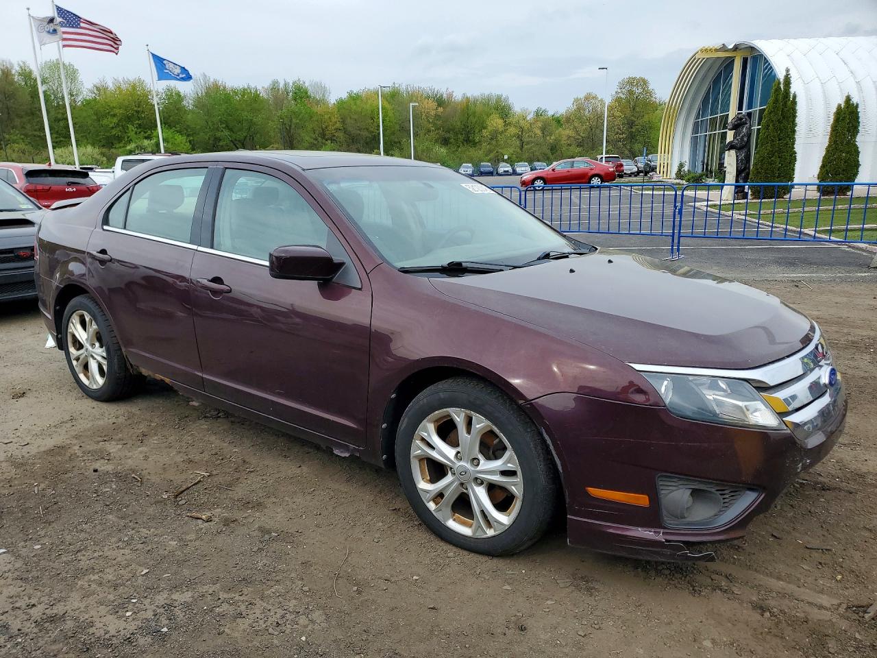 FORD FUSION 2012 — 5