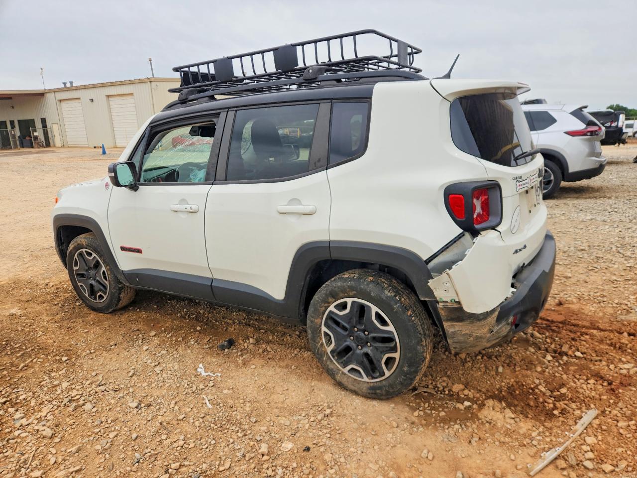 JEEP RENEGADE 2017 — 3