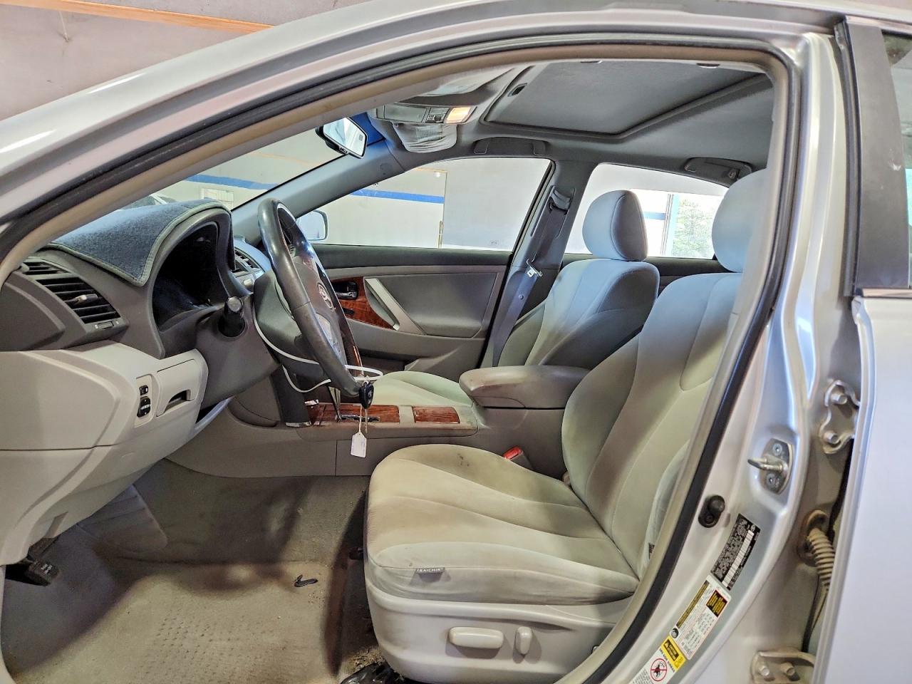 TOYOTA CAMRY 2009 — 8