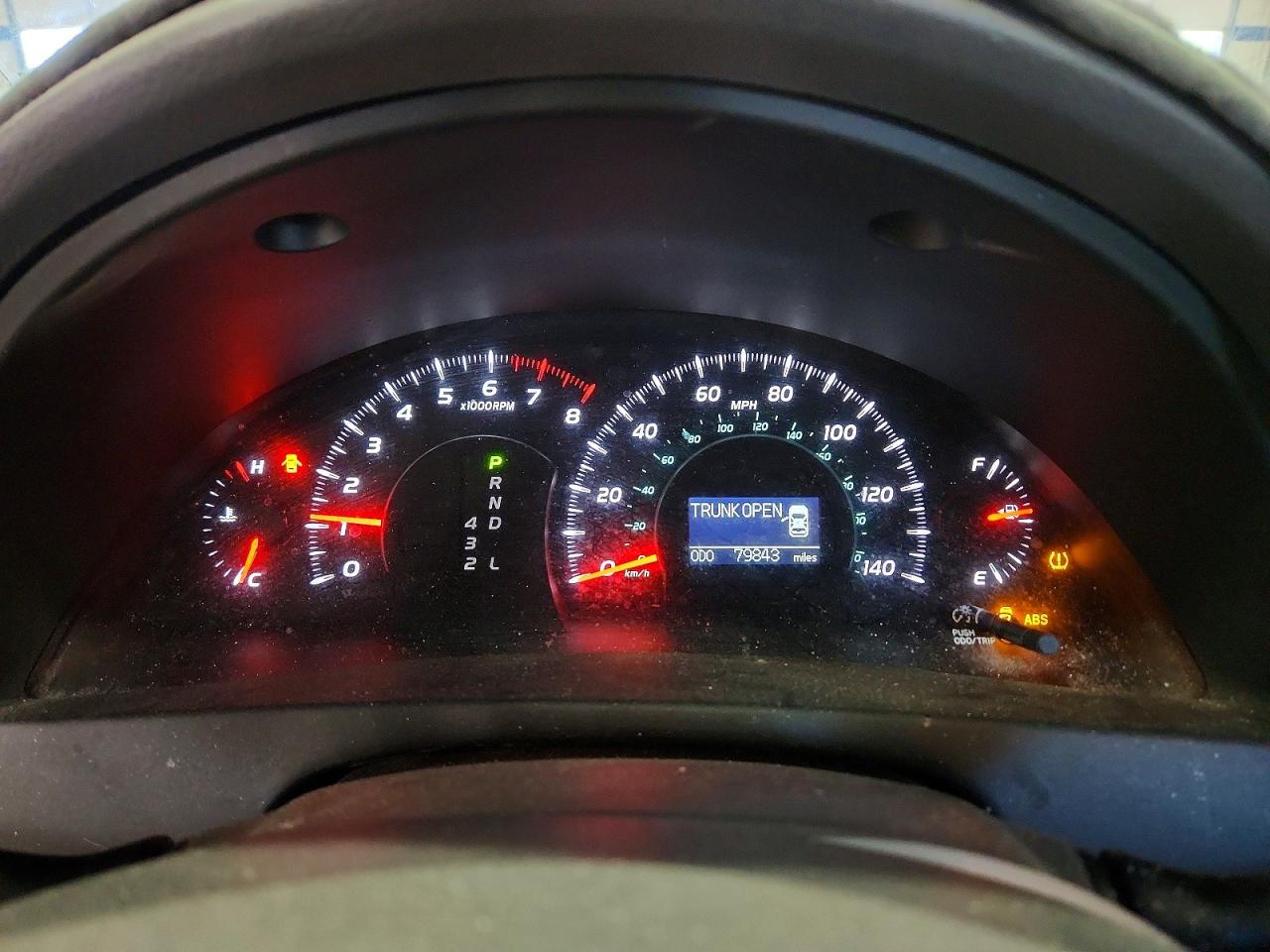 TOYOTA CAMRY 2009 — 10
