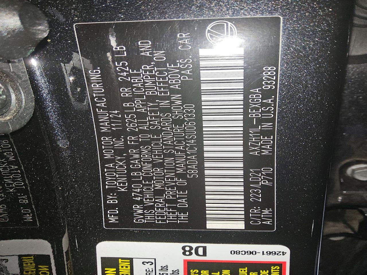 LEXUS ES 300H 2025 — 13