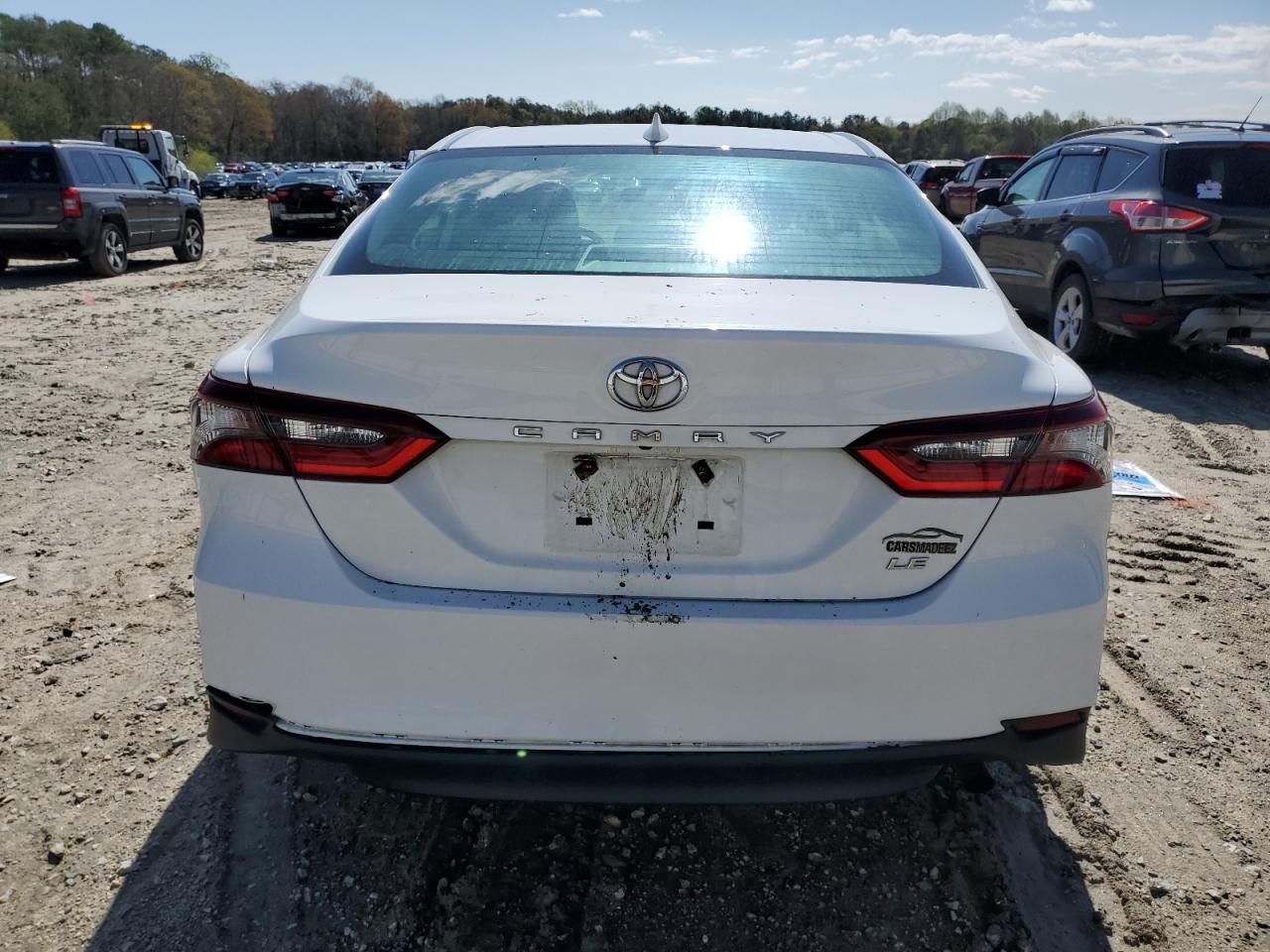 TOYOTA CAMRY 2021 — 7
