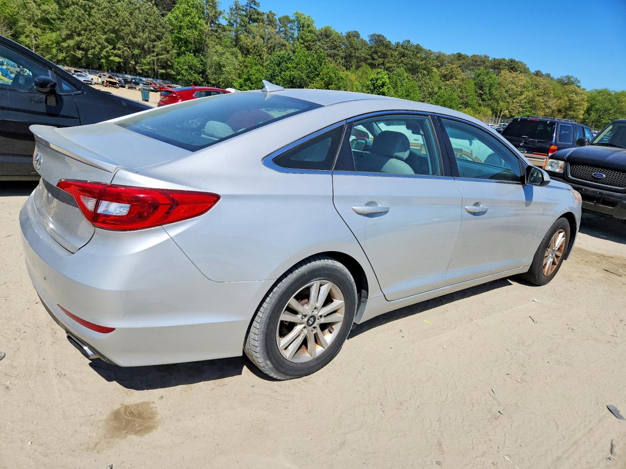HYUNDAI SONATA 2015 — 4