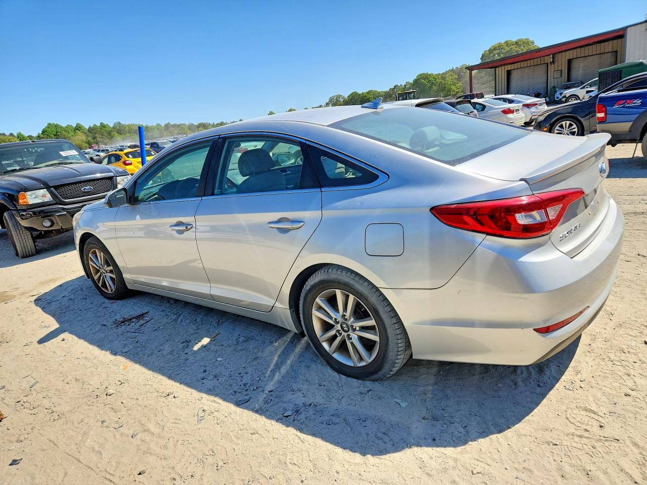 HYUNDAI SONATA 2015 — 3