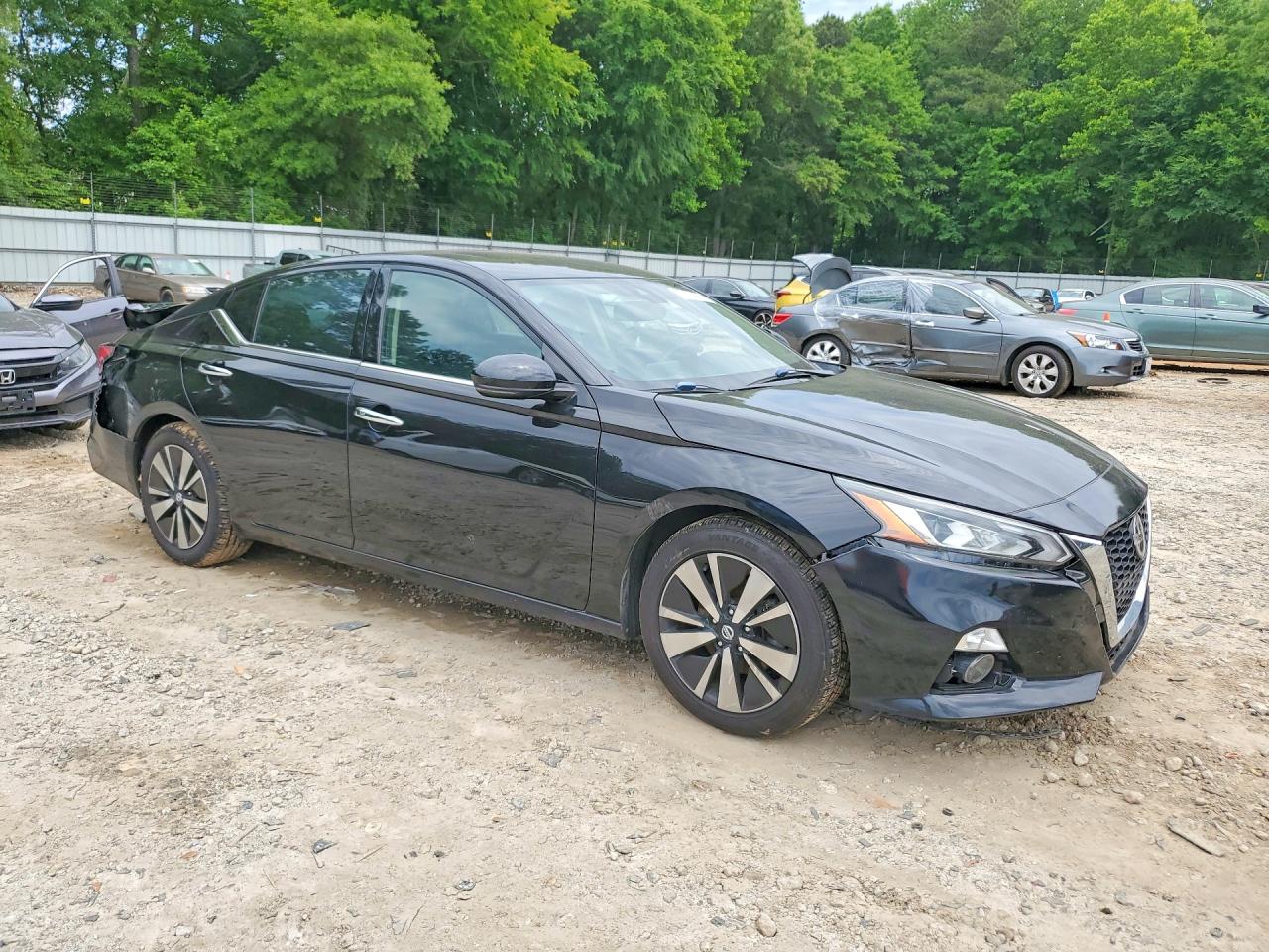 NISSAN ALTIMA 2019 — 5