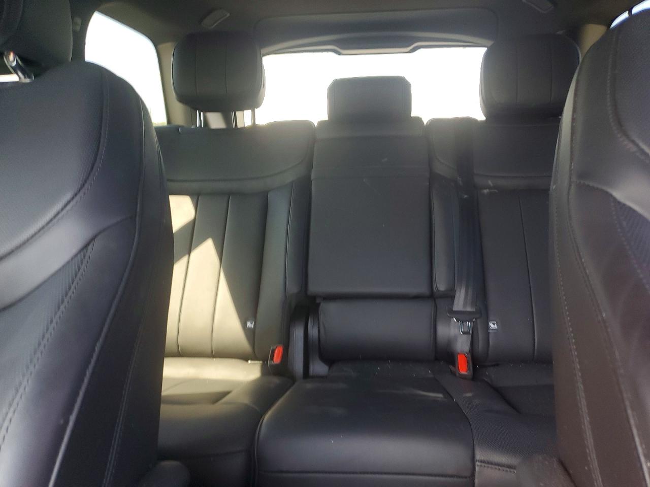 LAND ROVER RANGE ROVER 2023 — 11