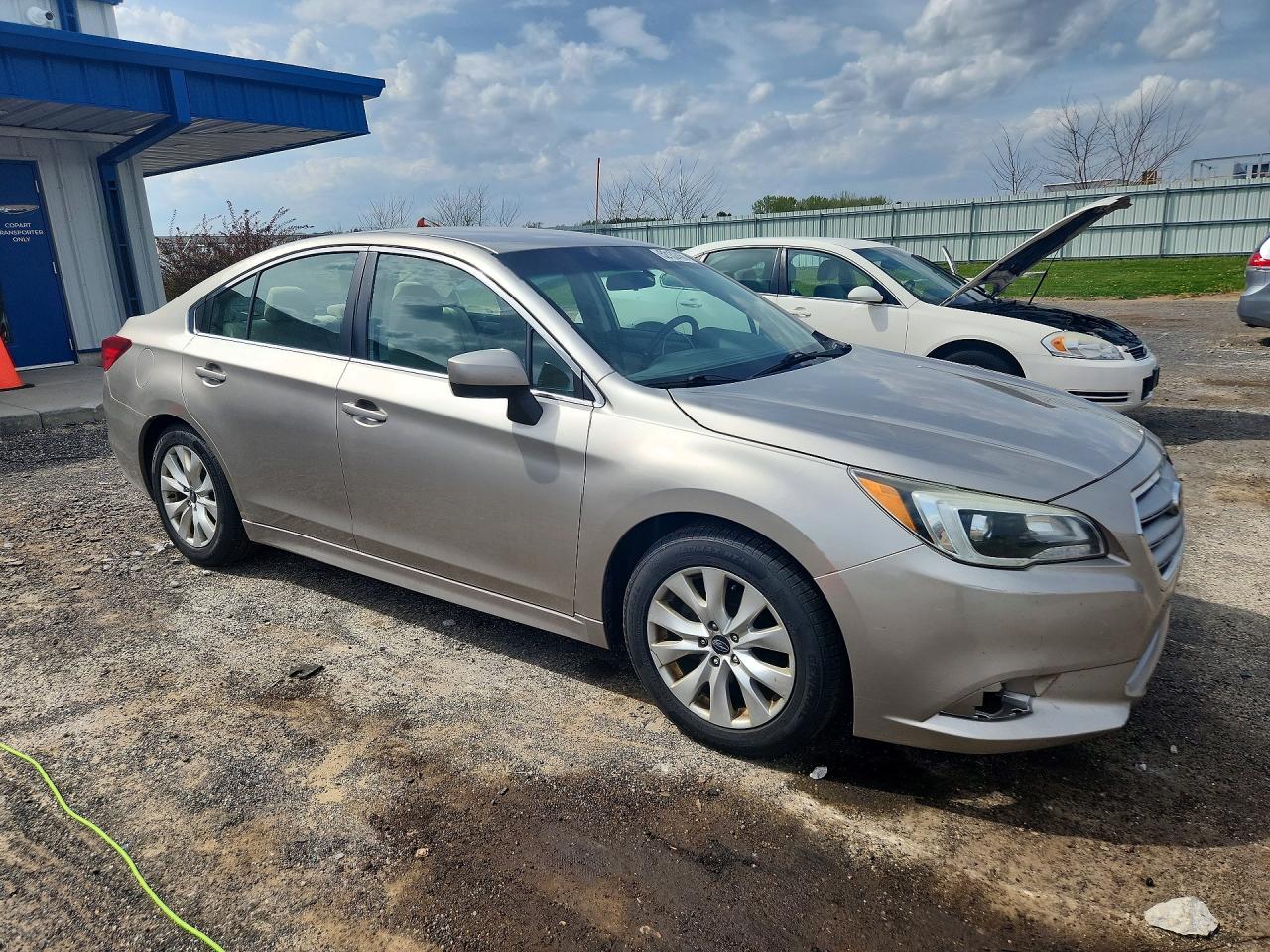 SUBARU LEGACY 2015 — 5