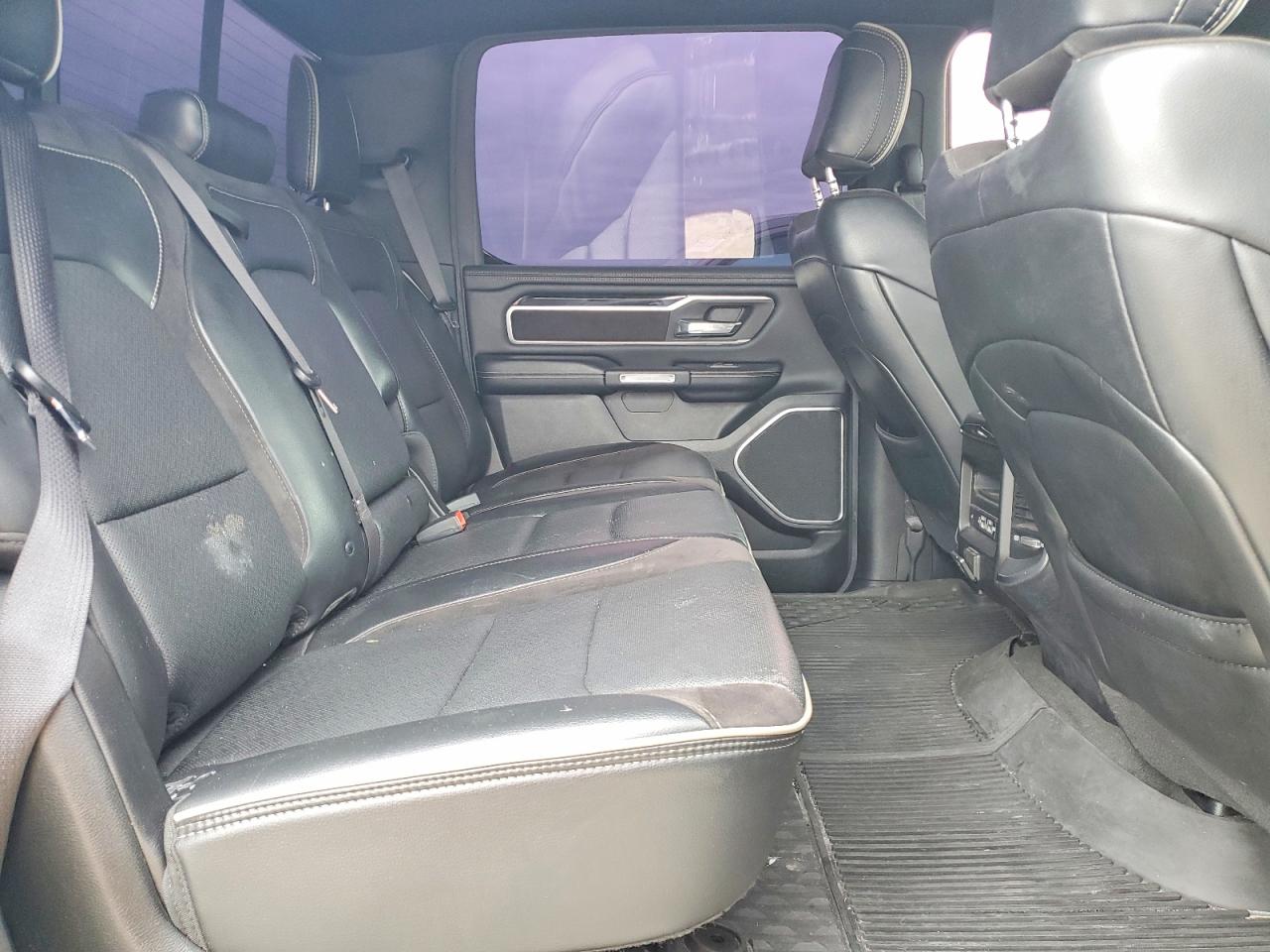 RAM 1500 2020 — 11