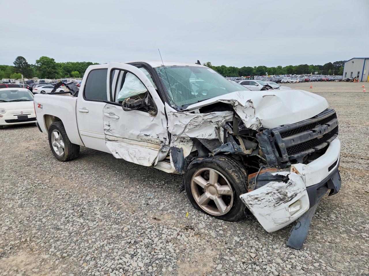 CHEVROLET SILVERADO 2011 — 5