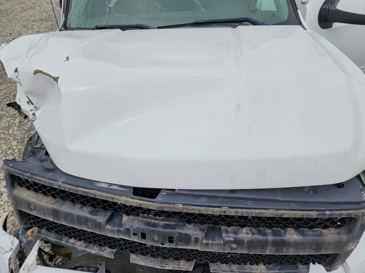 CHEVROLET SILVERADO 2011 — 12