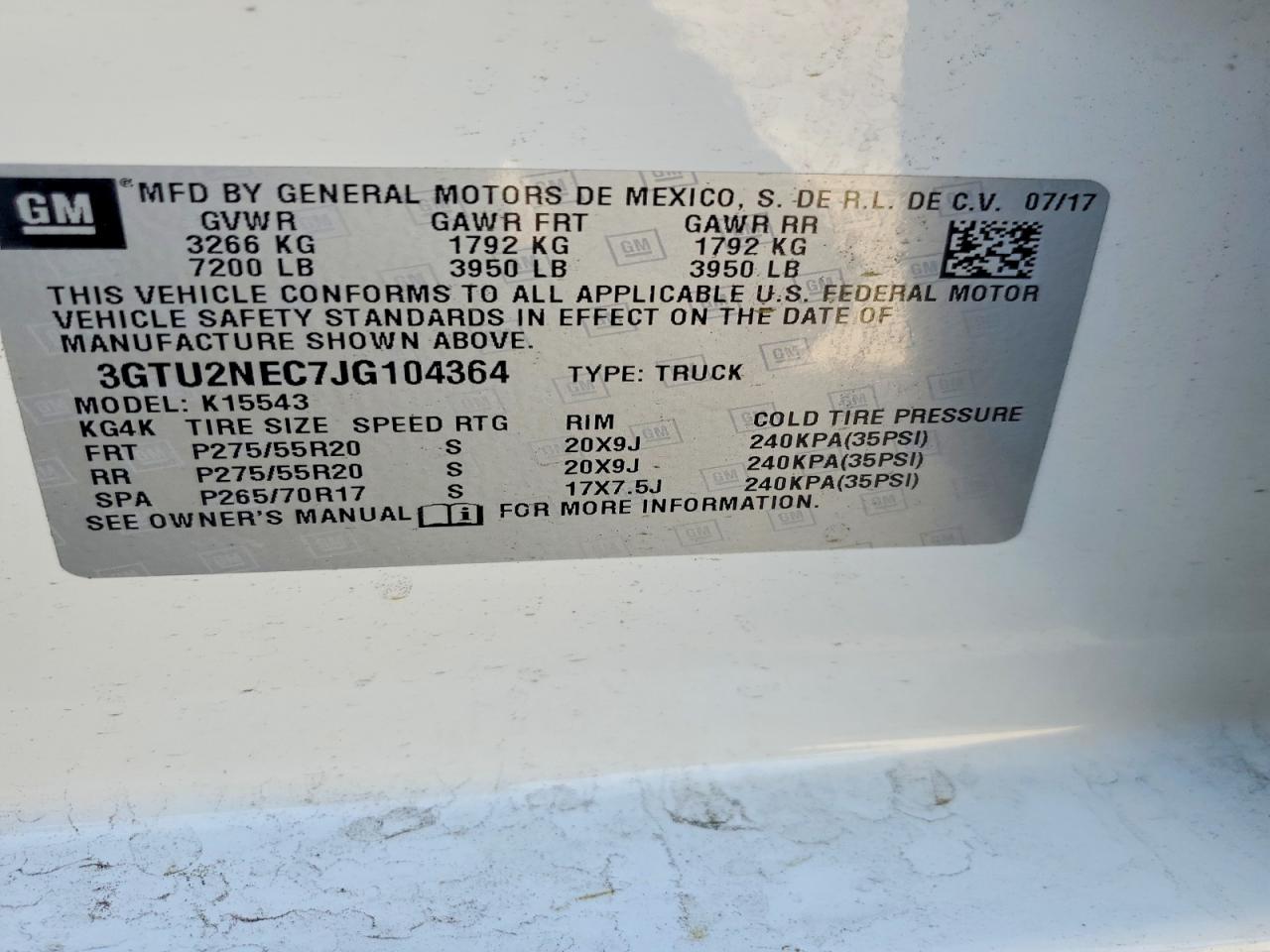 GMC SIERRA 2018 — 13