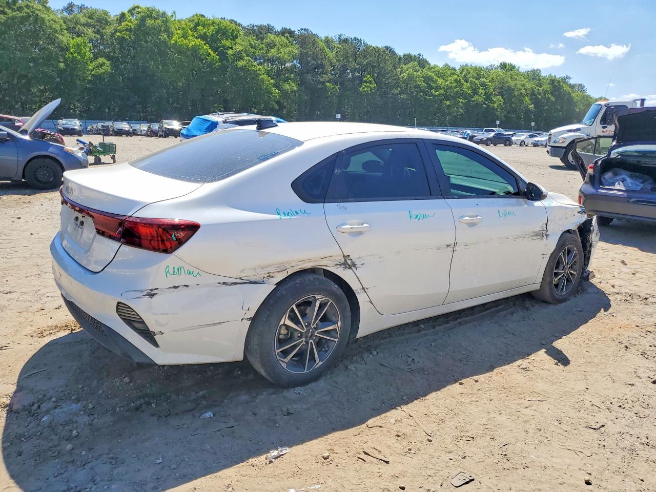 KIA FORTE 2024 — 4