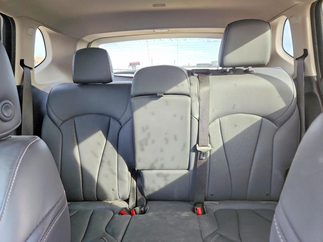 BUICK ENVISION 2019 — 11