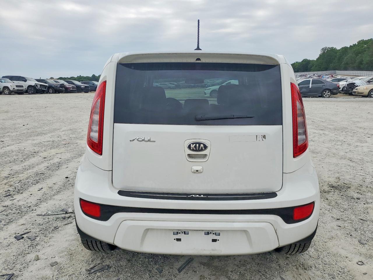 KIA SOUL 2013 — 7