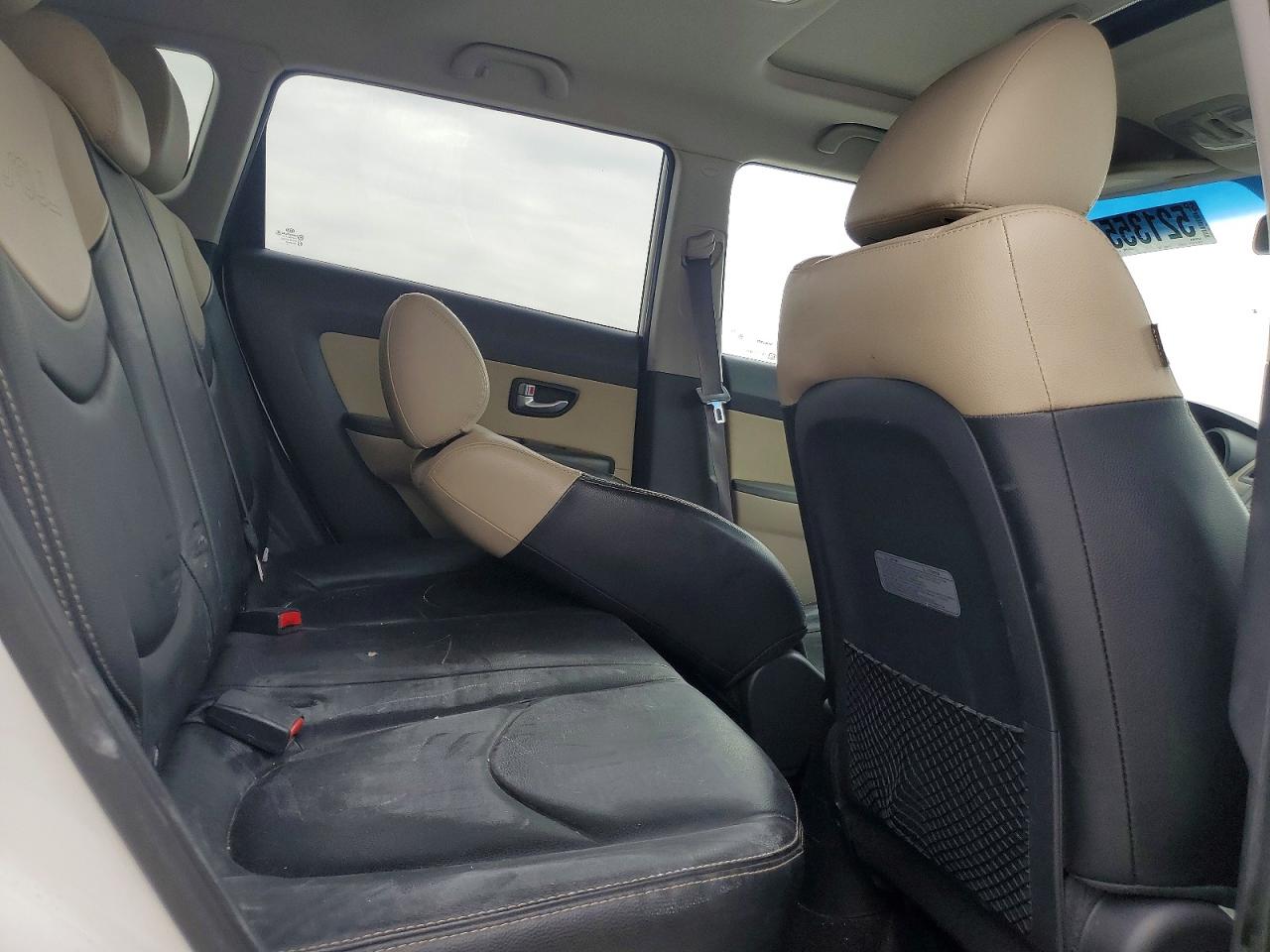 KIA SOUL 2013 — 11