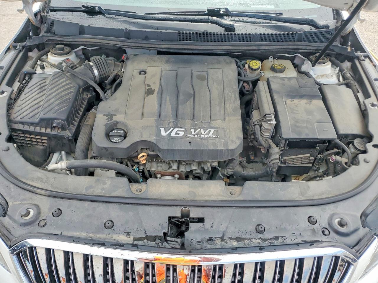 BUICK LACROSSE 2016 — 12