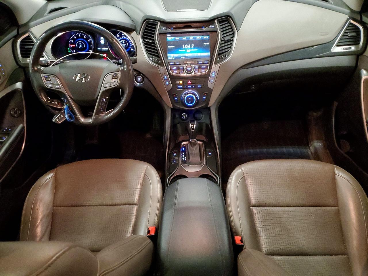 HYUNDAI SANTA FE SPORT 2015 — 9